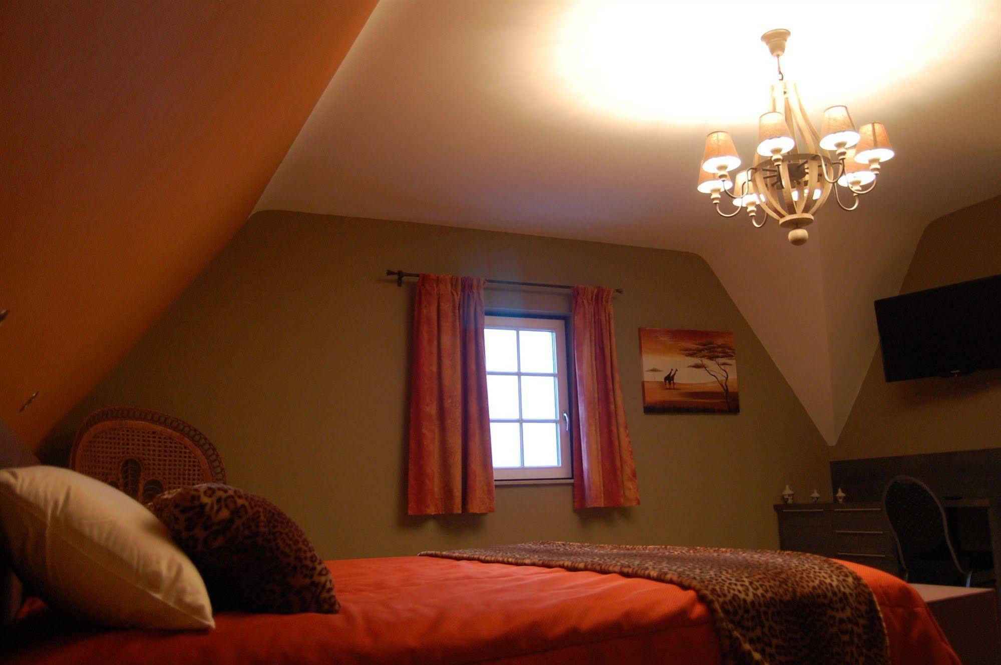 Hotel Ferme Delgueule Tournai Esterno foto